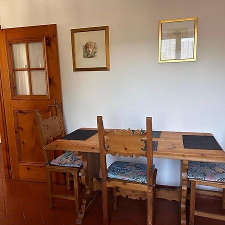 Ampio Appartamento Con Vista “Casa Magro” Tirano Eksteriør billede
