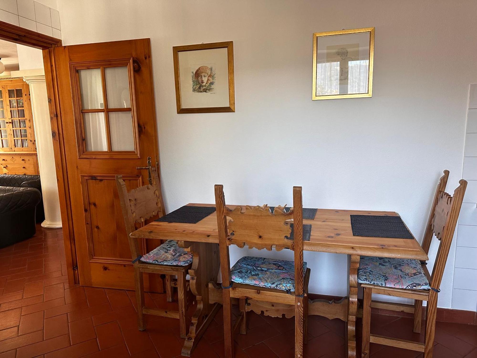 Ampio Appartamento Con Vista “Casa Magro” Tirano Eksteriør billede