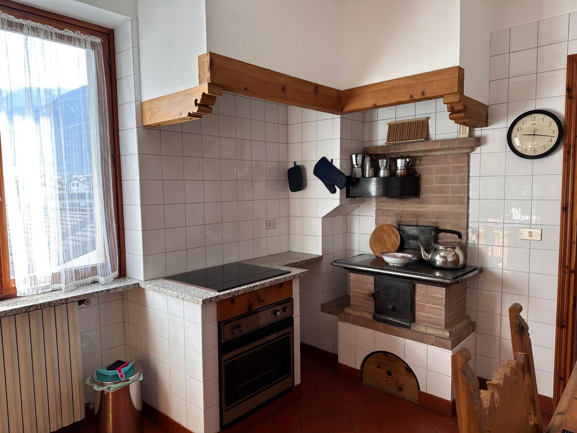 Ampio Appartamento Con Vista “Casa Magro” Tirano Eksteriør billede